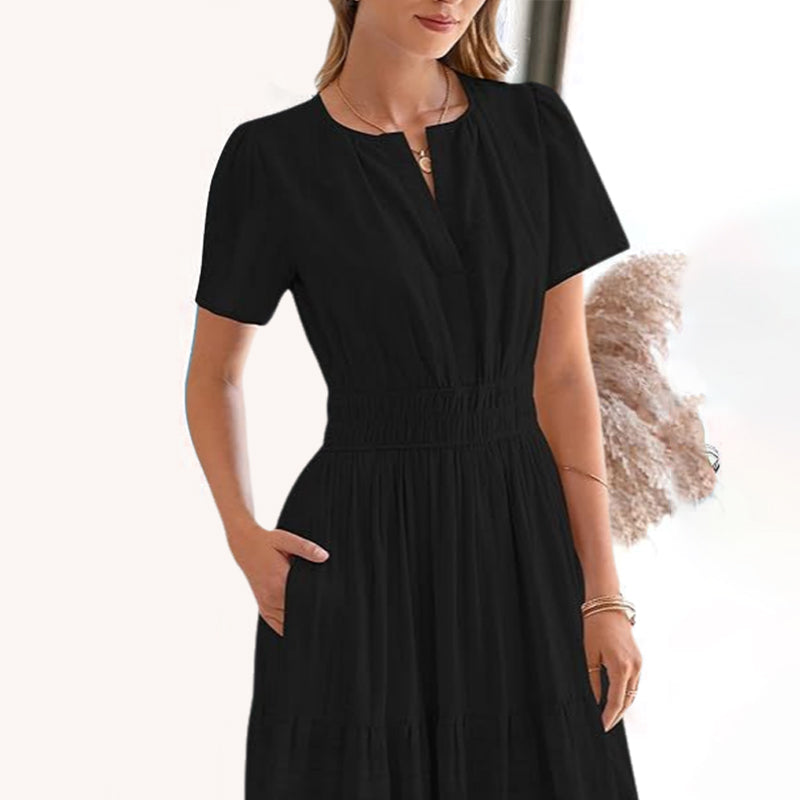 Smocked Maxi Dress – Great for Travel & Summer Strolls ☀️🧳
