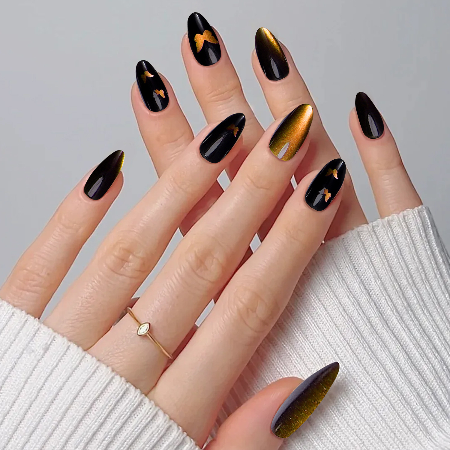 Cat Eye Press-On Nails – Long Almond Shape, High-Shine Magnetic Effect