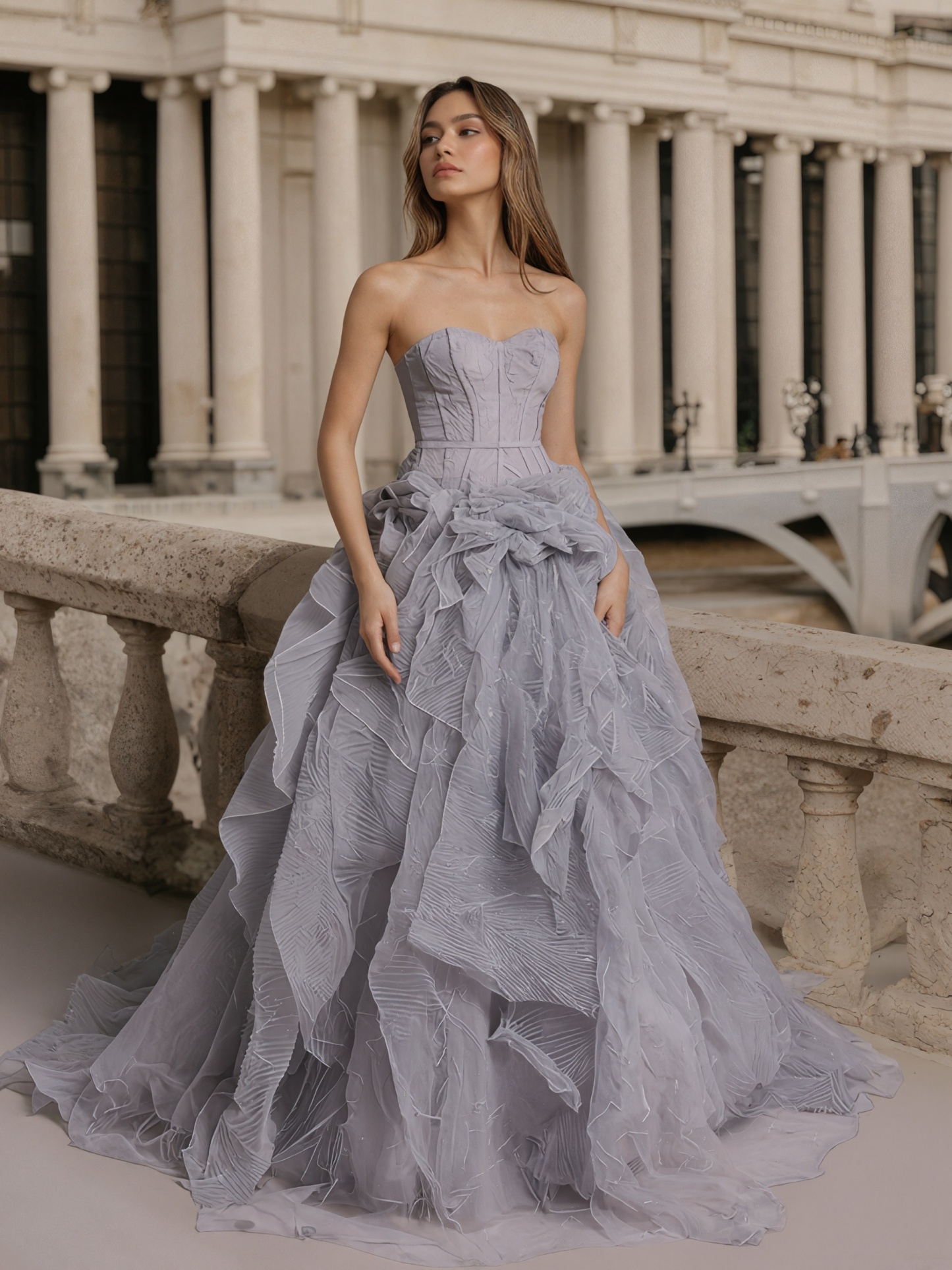 Elegant Strapless Corset Waist 3D Textured Tiered Tulle Prom Ball Gown