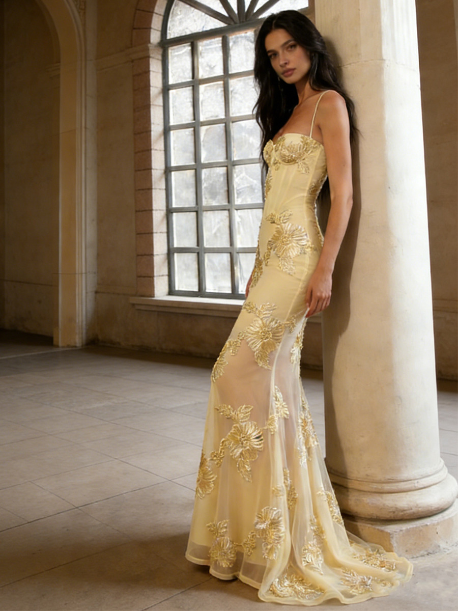 Mermaid Sweetheart Neck Tulle Floor-Length Dress with 3D Gold Floral Appliqué & Spaghetti Straps for Prom & Gala Events