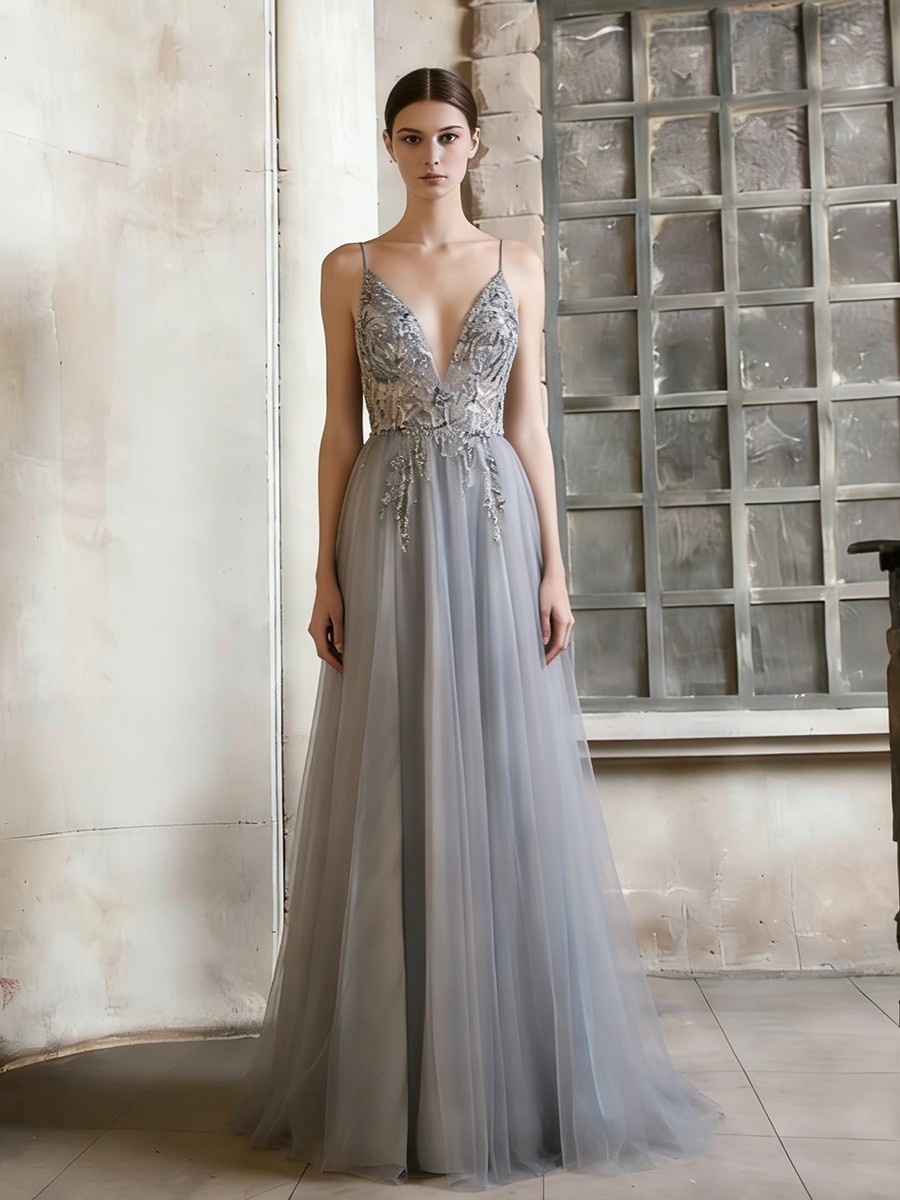 A-Line Deep V-Neck Tulle & Beaded Lace Floor-Length Dress with Spaghetti Straps & Flowy Tulle Skirt for Prom & Gala Events