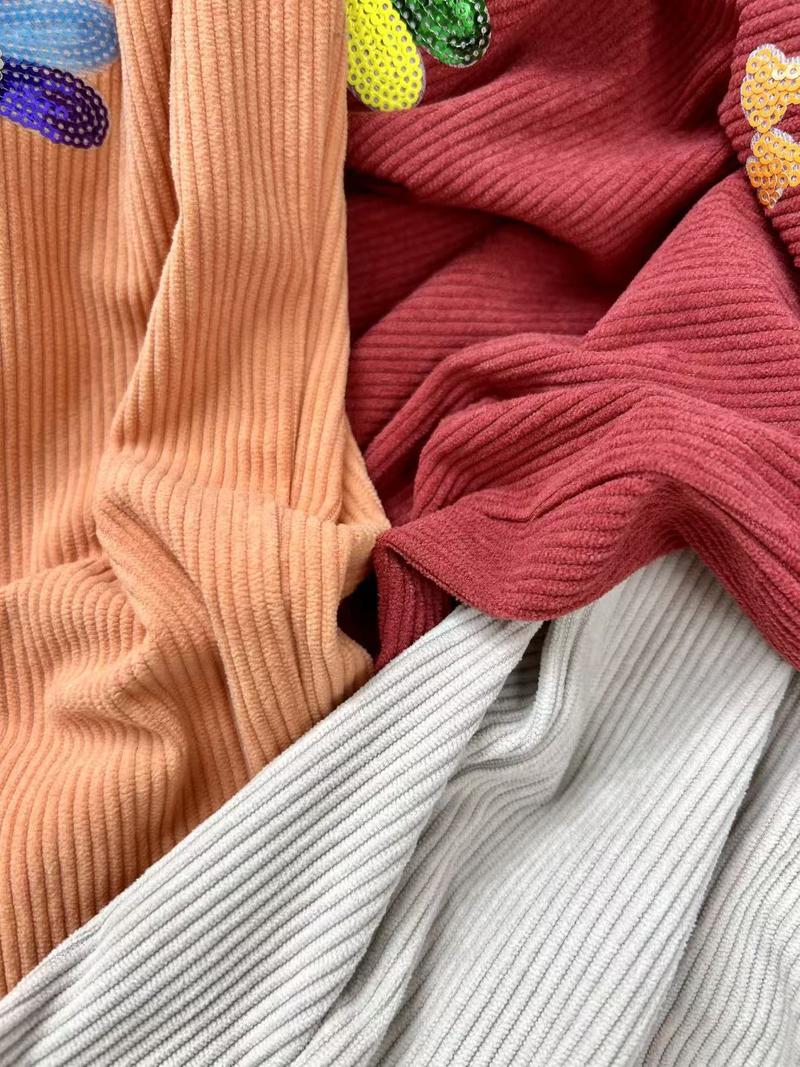 Mntaor Women's Oversized Christmas Sweatshirt with Sequin Turkey Graphic Corded Baggy Long Sleeve Winteroutfit Round Neck Casual Tops for Comfortable Wear