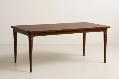 Tavolo rettangolare in legno di noce marrone