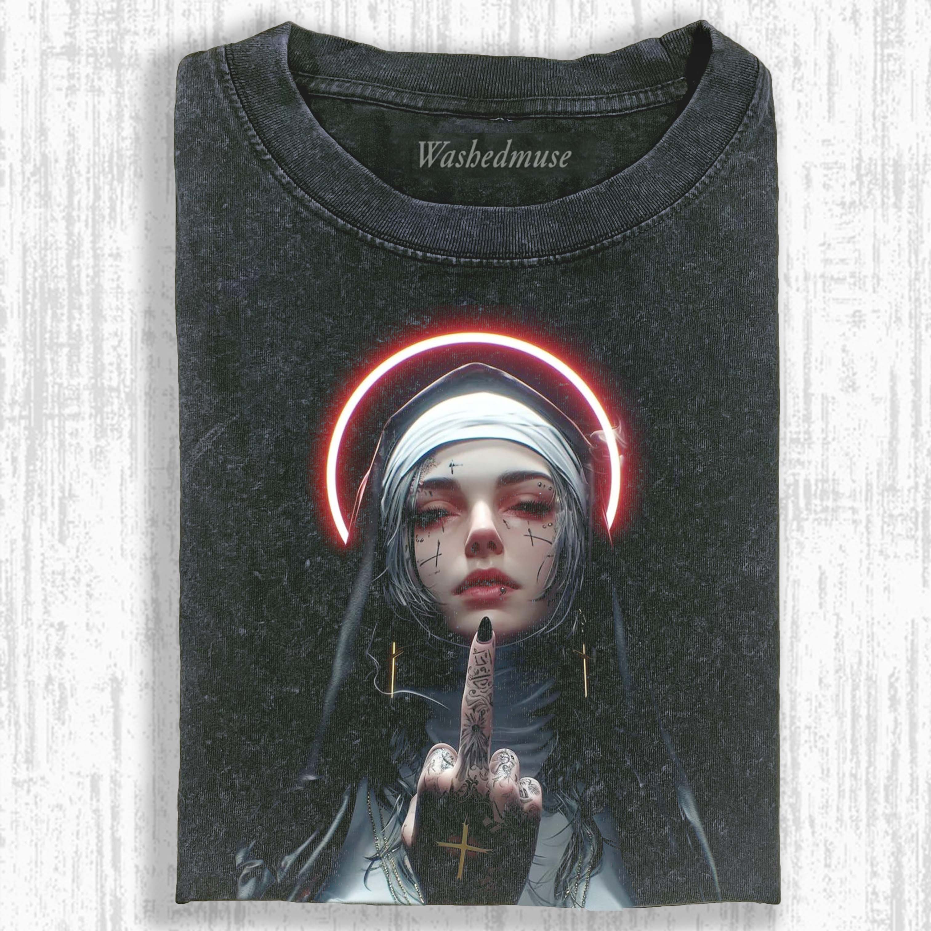 NUNS T-SHIRT