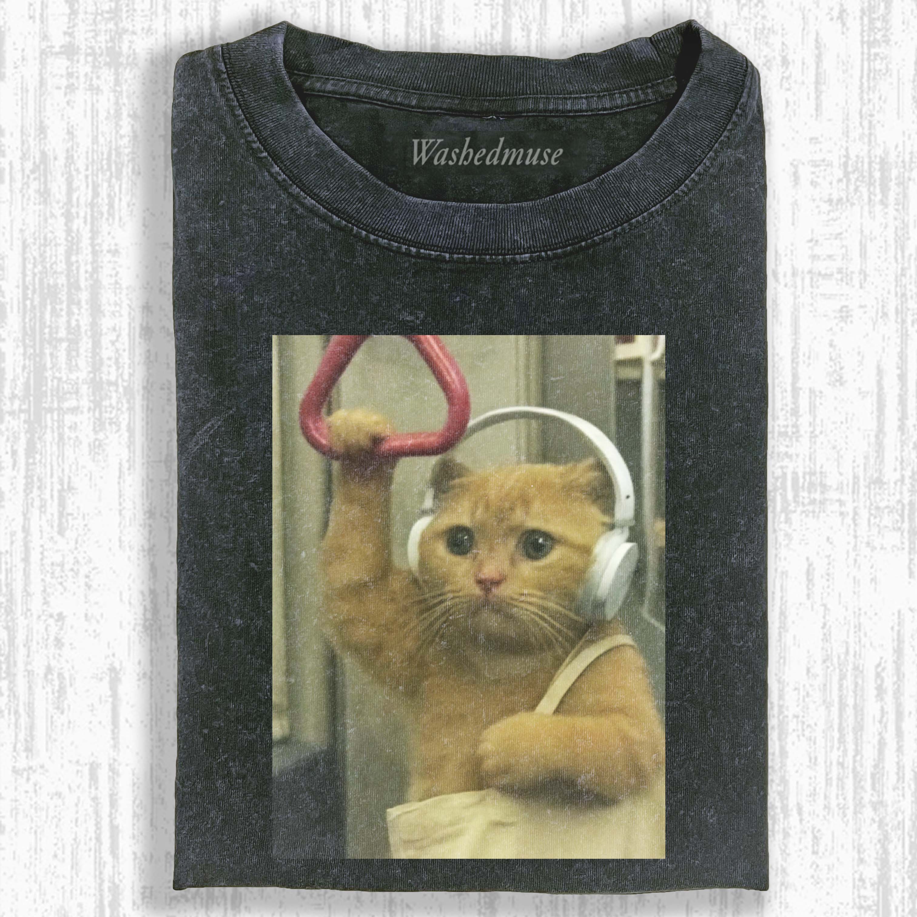 WACKY CAT  T-SHIRT