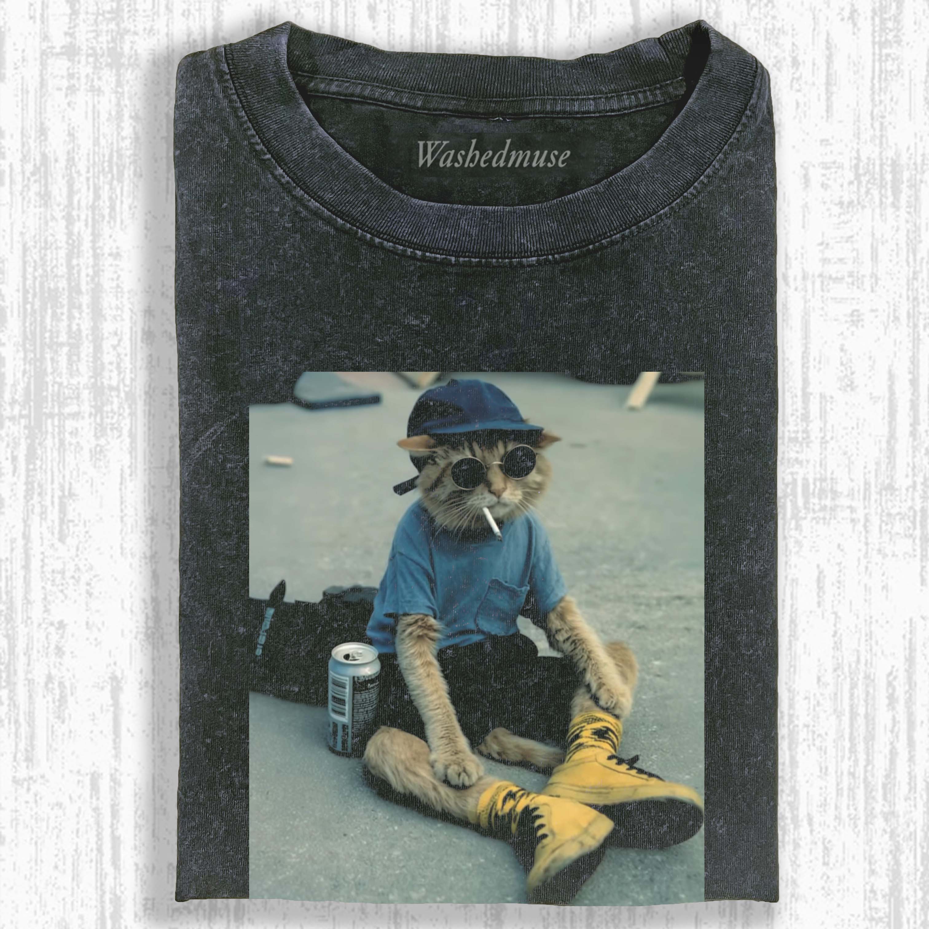 WACKY CAT  T-SHIRT