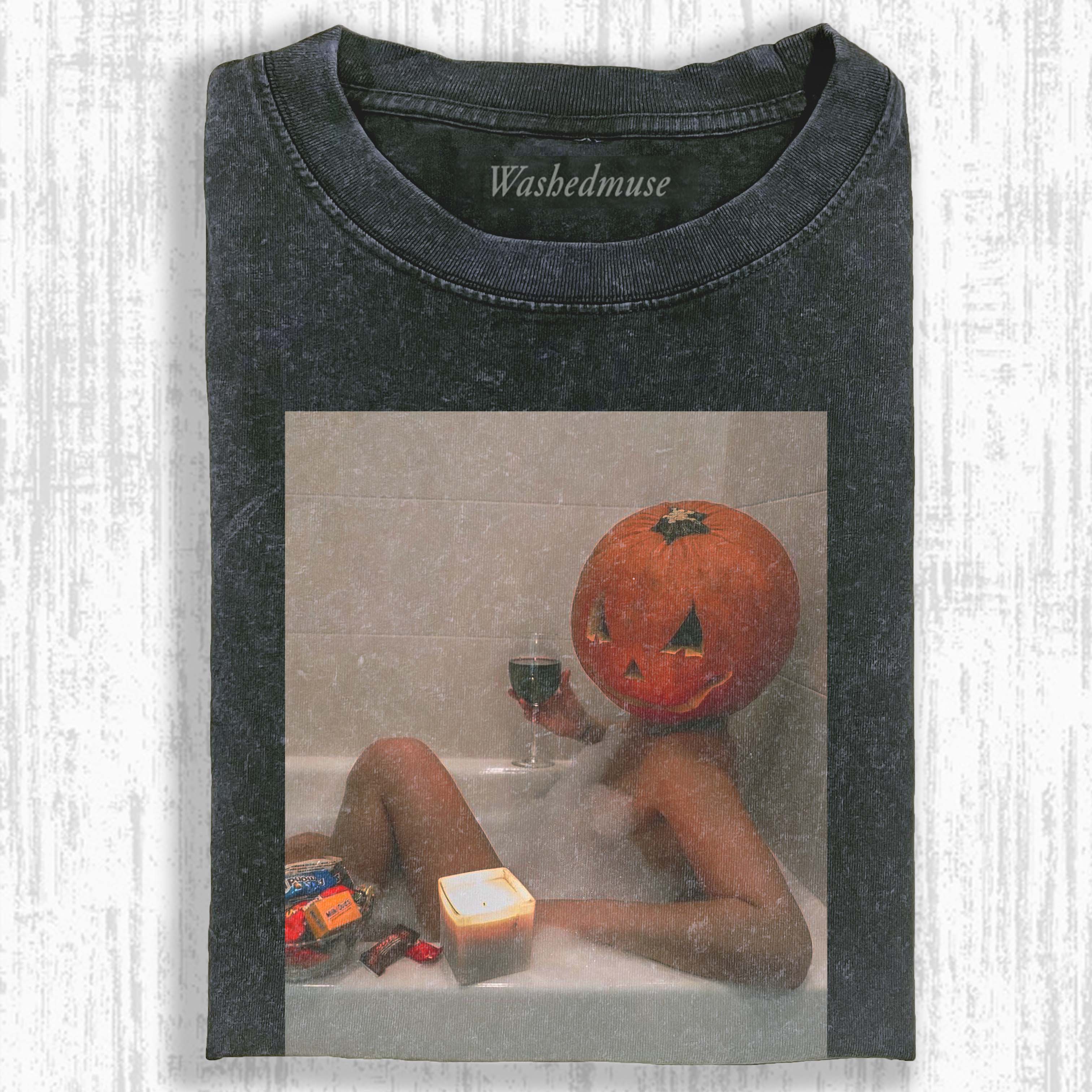 VINTAGE HALLOWEEN T-SHIRT