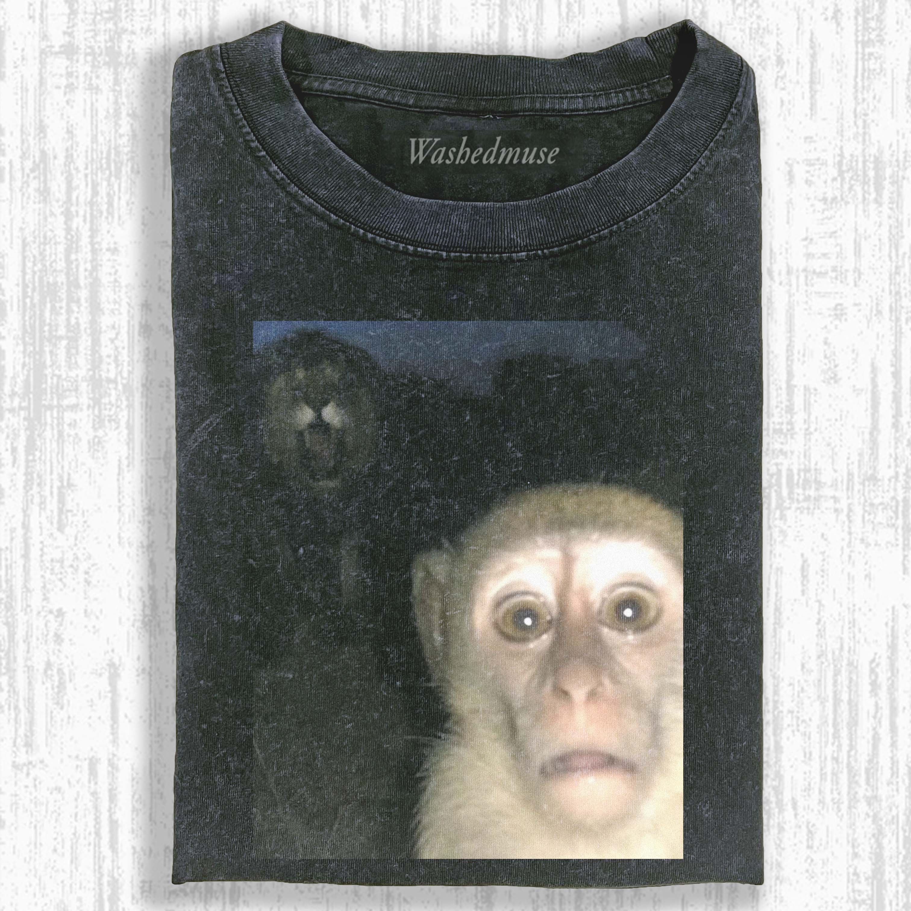 MONKEY SCARE T-SHIRT