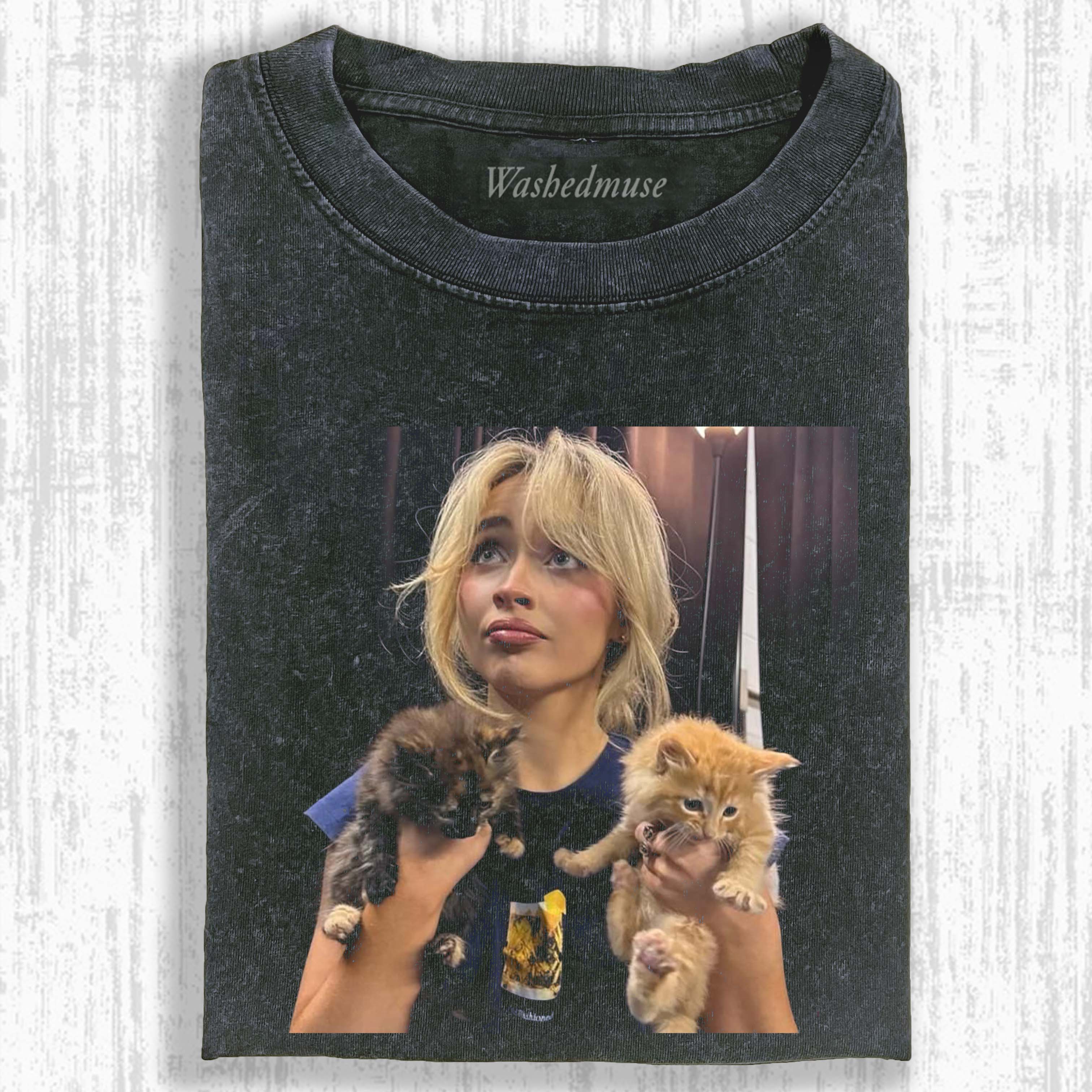 CELEBRITY CAT T-SHIRT