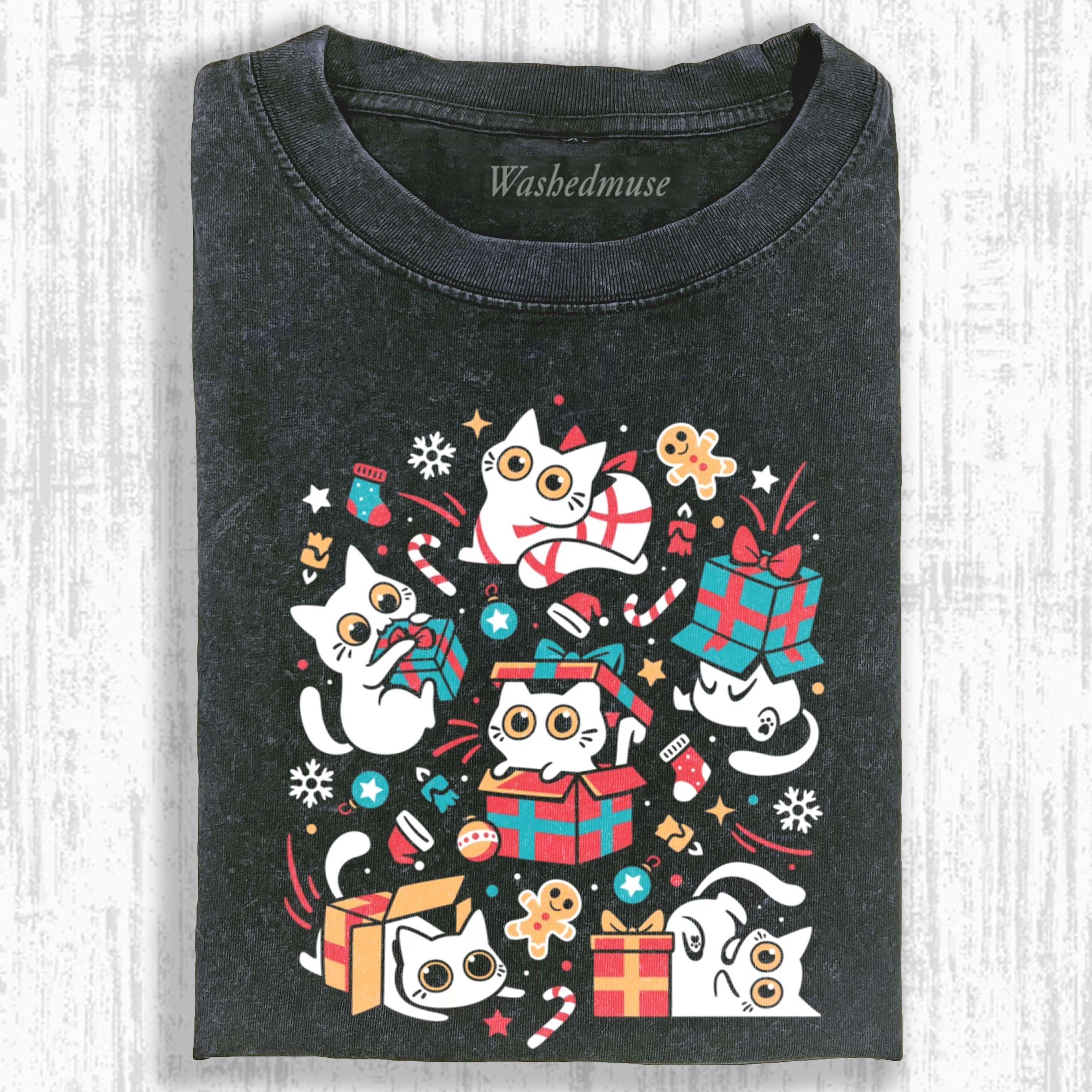 CHRISTMAS CAT PARTY T-SHIRT