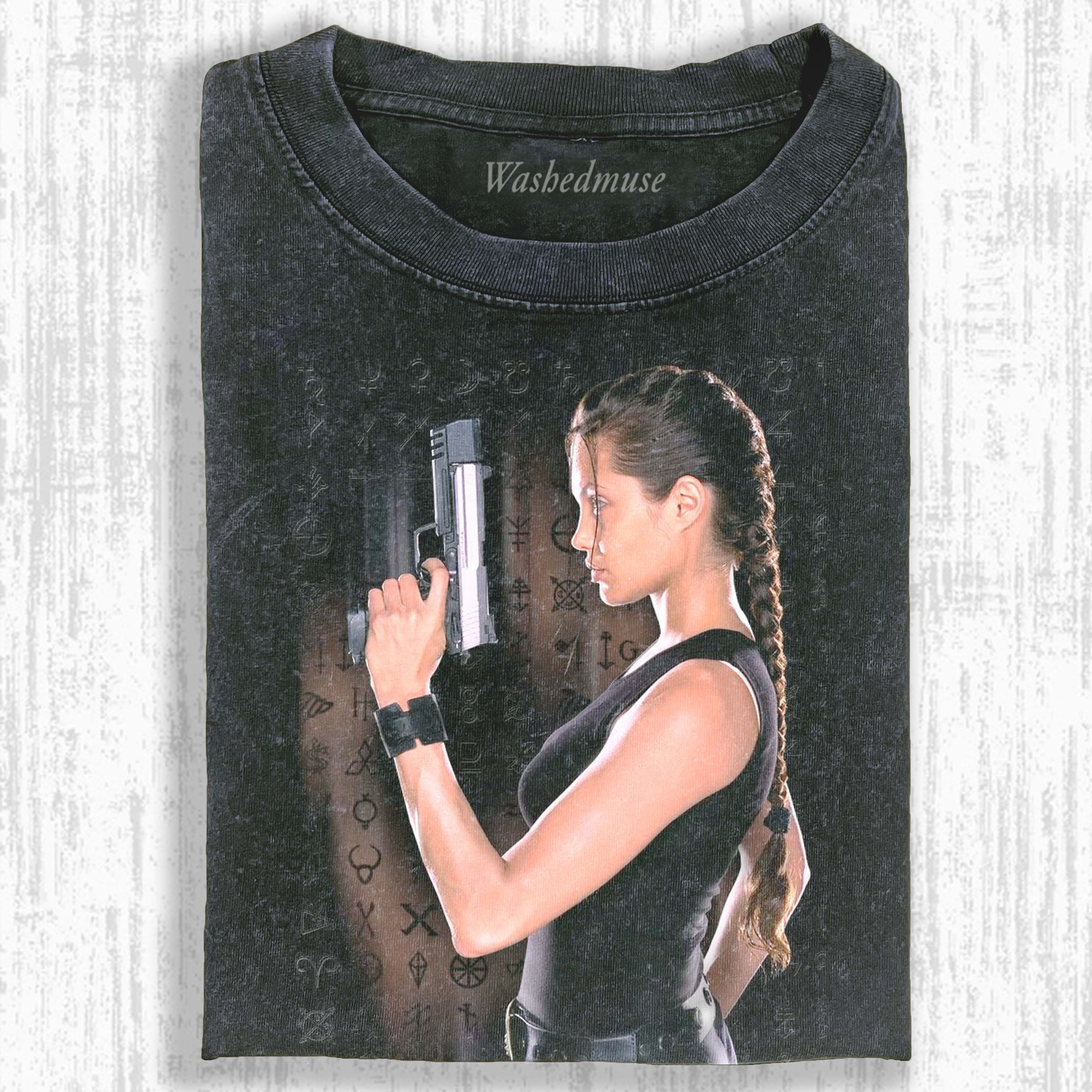 COOL SIDE VIEW FEMALE GUNSLINGER T-SHIRT