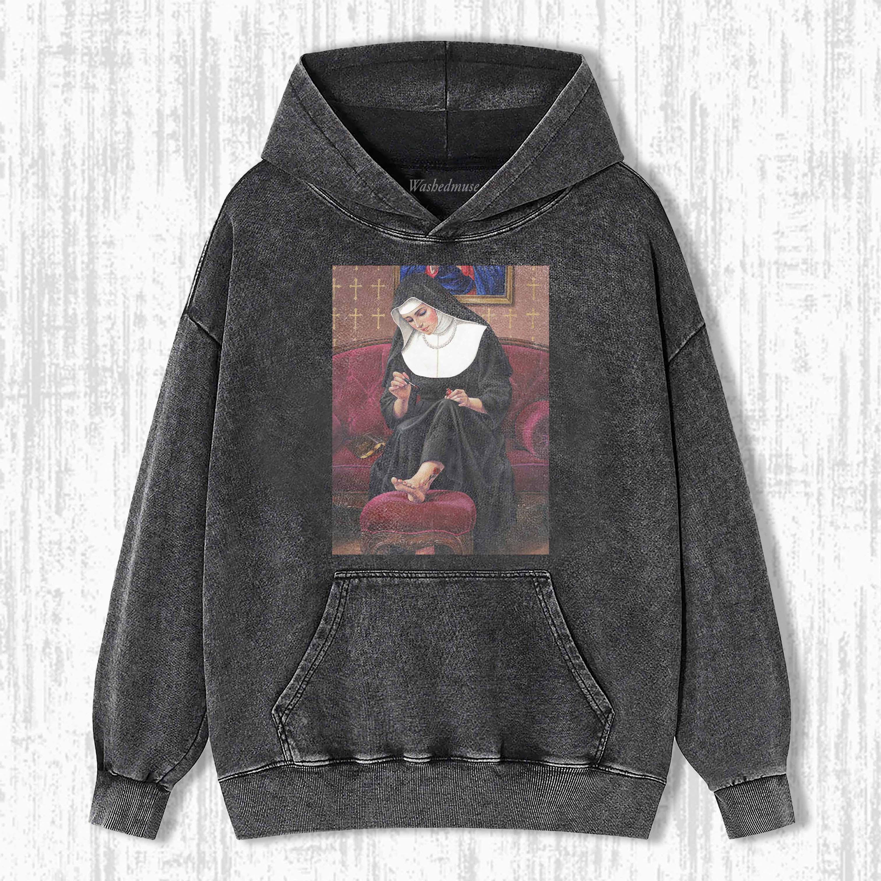 NUNS HOODIE