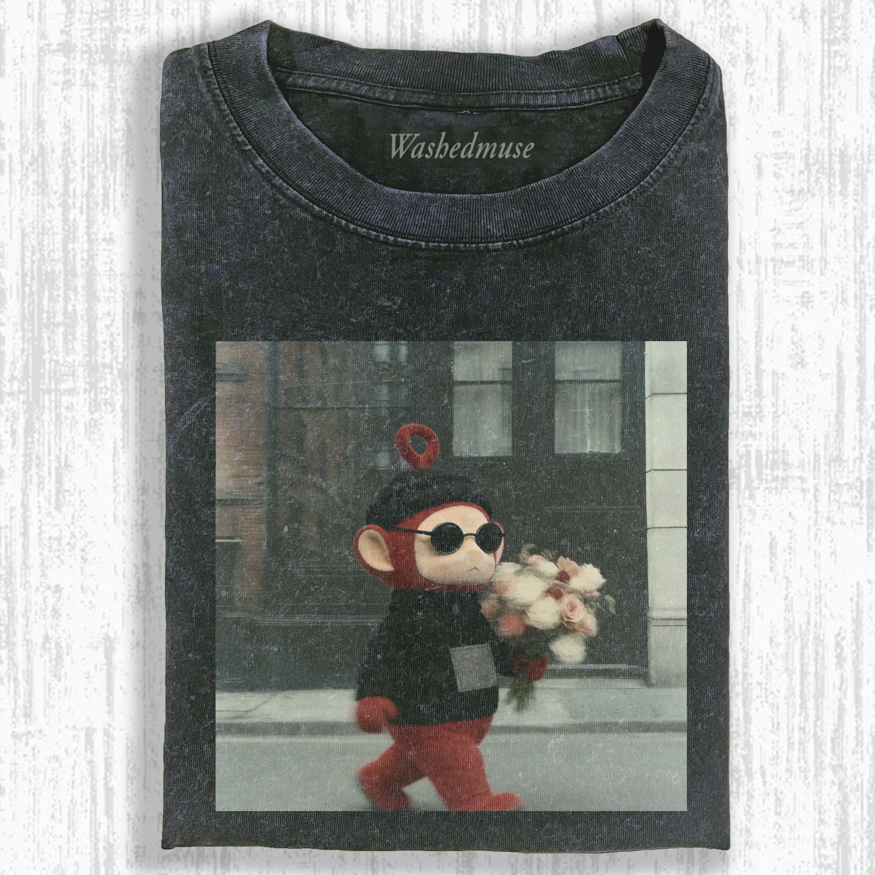 ROMANTIC STREET STROLL T-SHIRT
