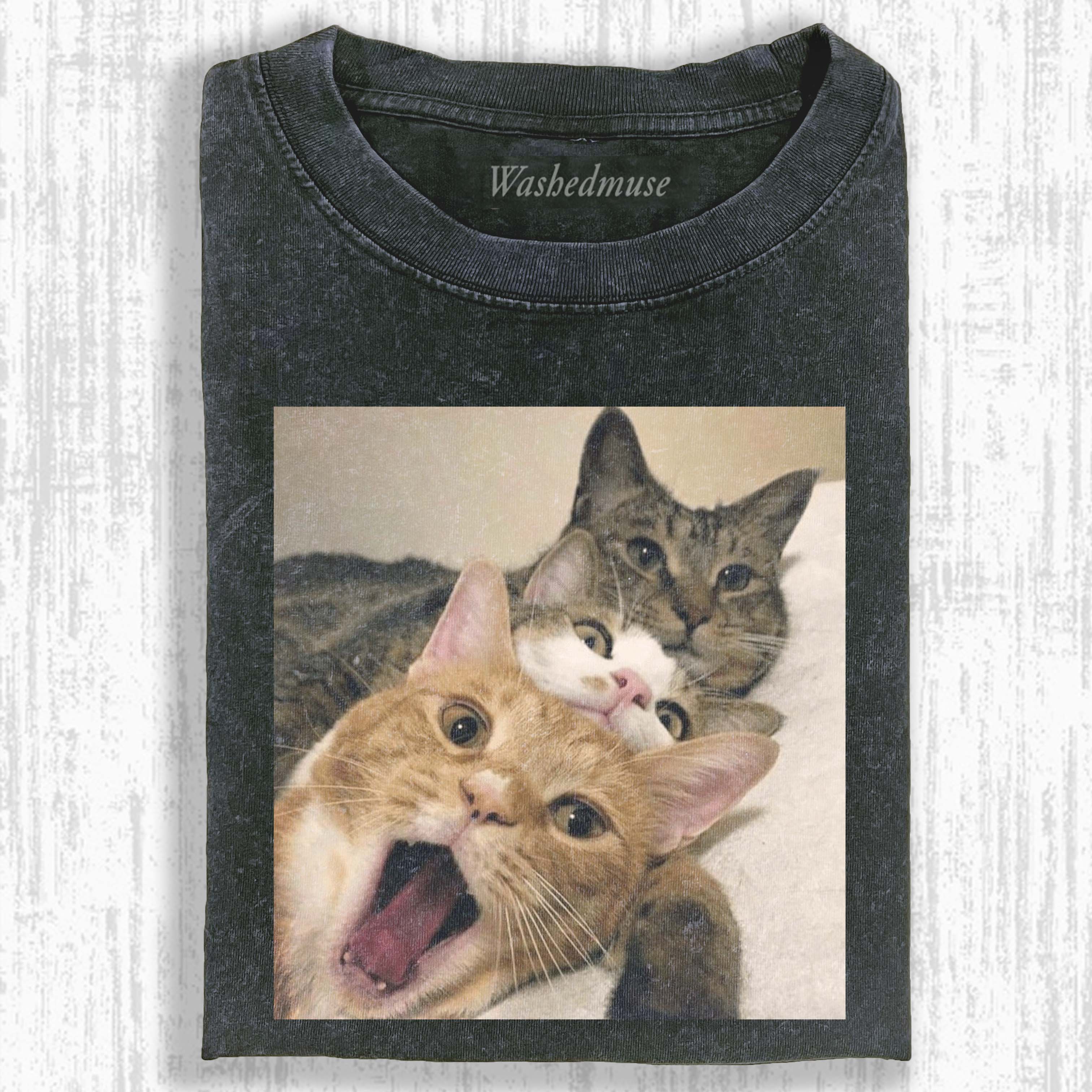 WACKY CAT T-SHIRT