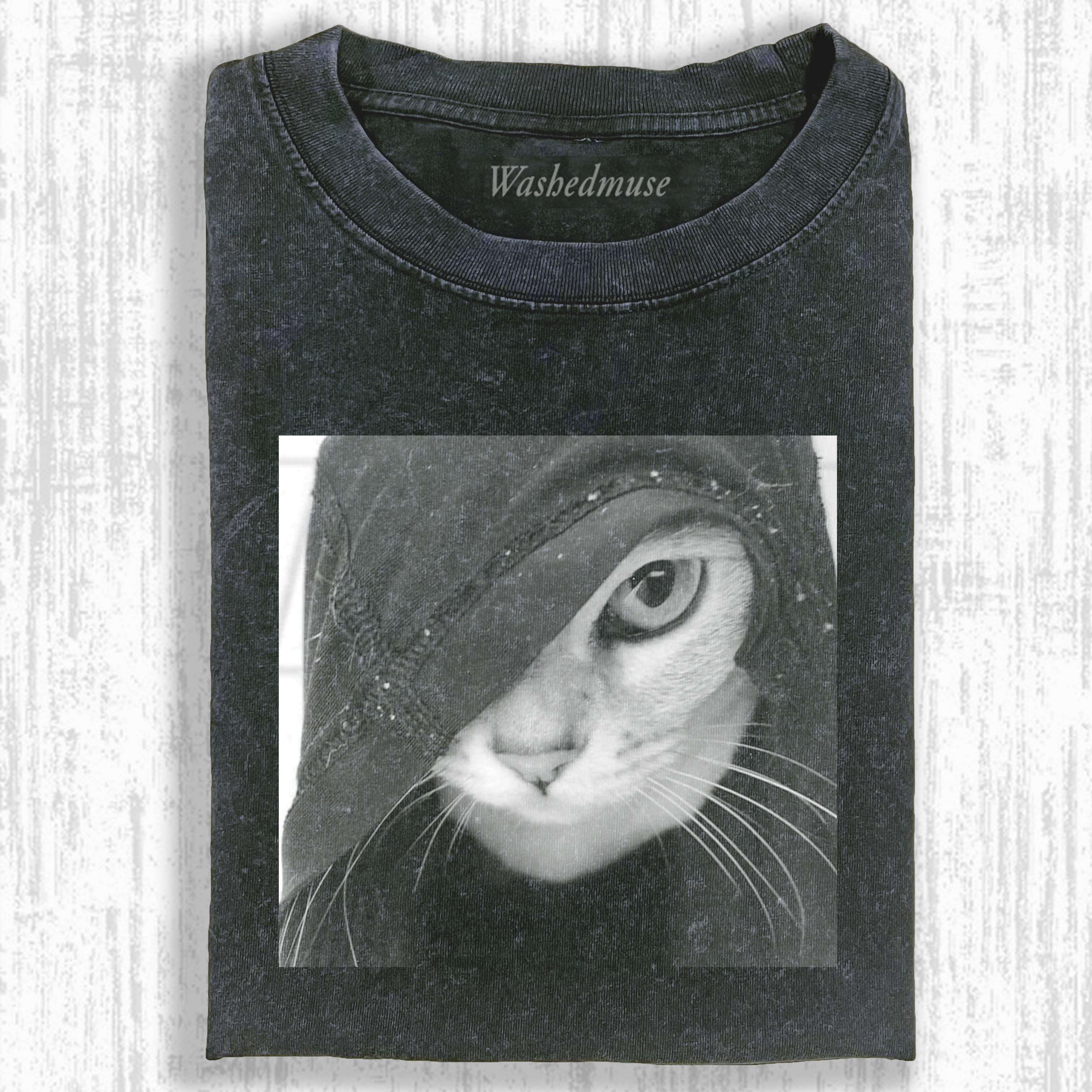 WACKY CAT  T-SHIRT