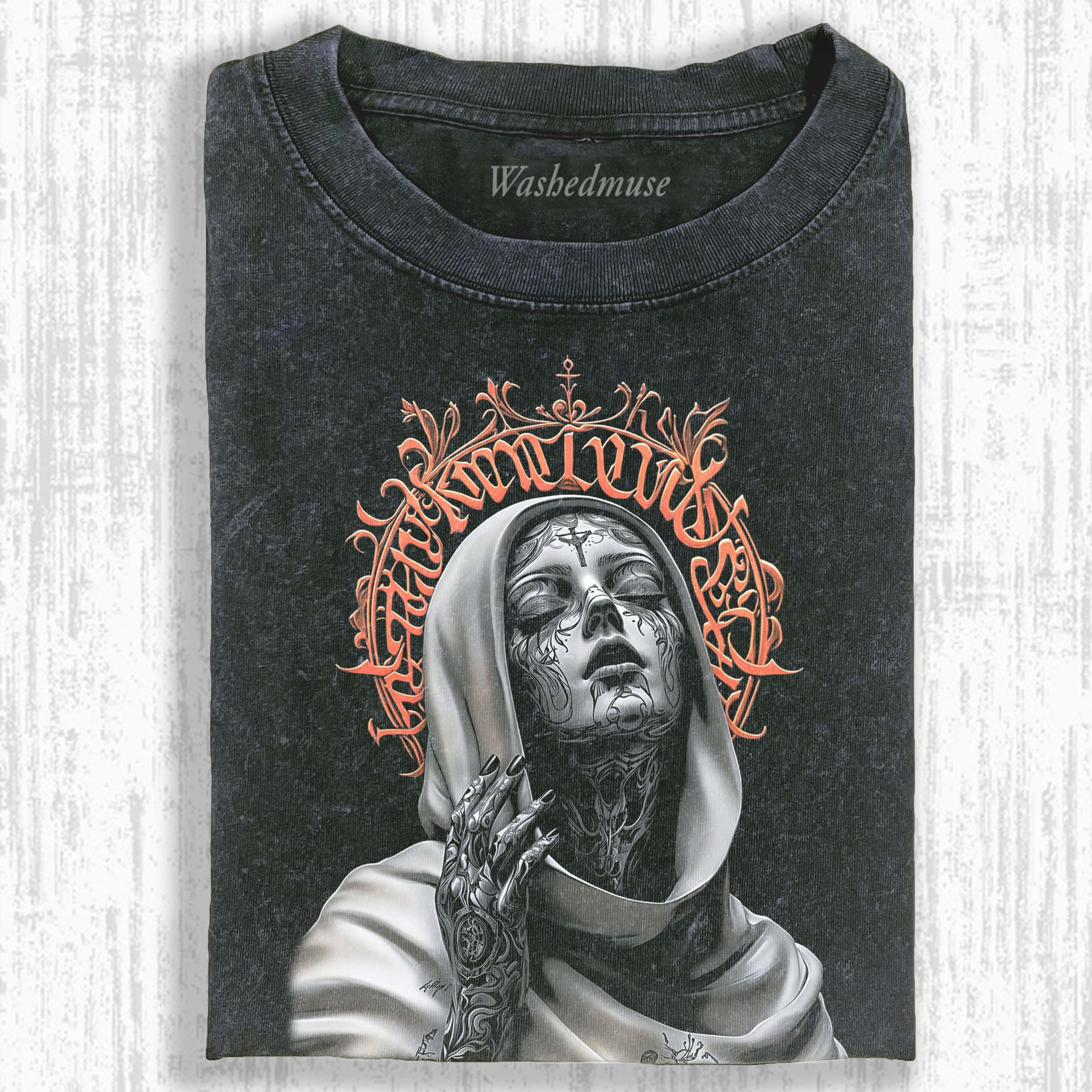 NUNS T-SHIRT