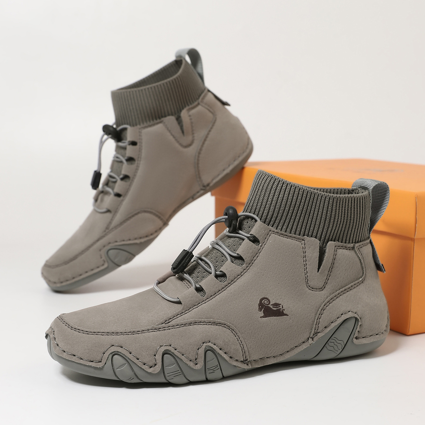 (🔥Sconto del 50% oggi, non lasciartelo sfuggire!) ⏰ -Stivali Martin casual alti per uomo e donna （Peluche opzionale）