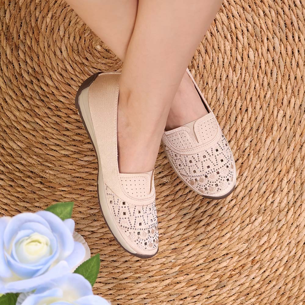 🥿48% OFF !!!✨Clearance!!✨Women's Daily Comfortable Lightweight Breathable Arch Support Slip-On Sneakers
