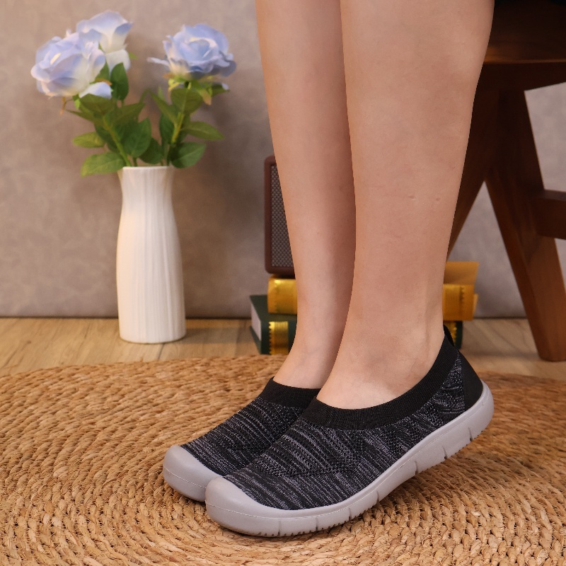 🌸🎉 Trendy Must-Have! Only a Few Left! ✨🥿💫Women's Hiking Lightweight Comfortable Breathable Non-slip Wide Toe Arch Support Orthopedic Slip-On Walking Shoes
