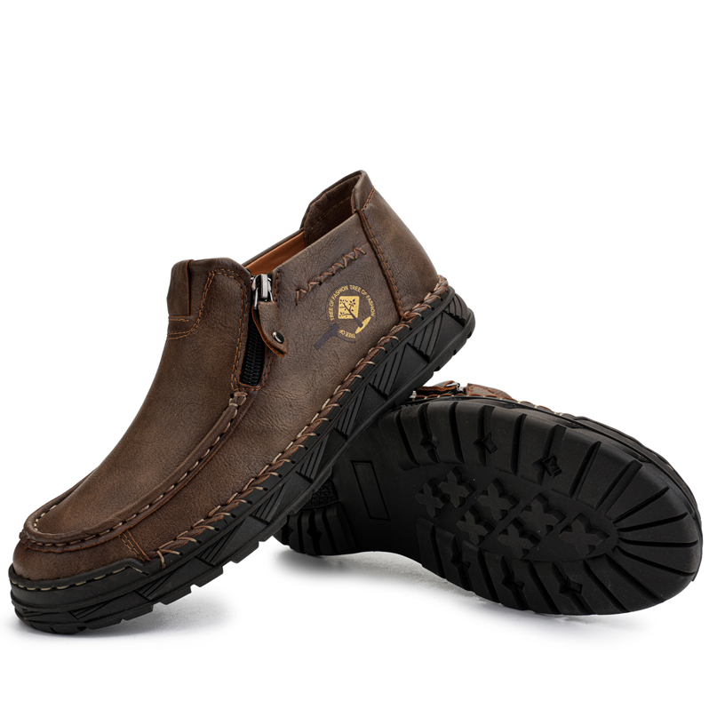 Men's Comfortable Slip-on Walking Shoes for Wide Toes