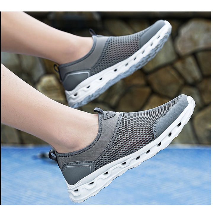 Men's Outdoor Breathable Casual Mesh Soft Soled Shoes
