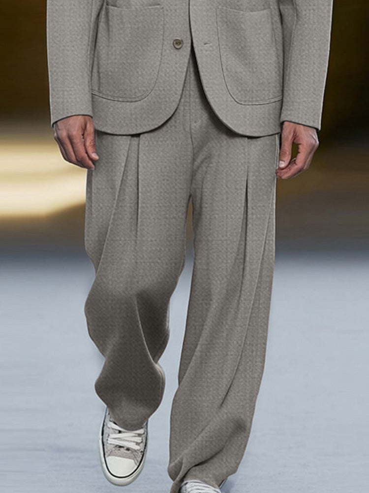 Ensemble de costume fin, élégant et décontracté moderne