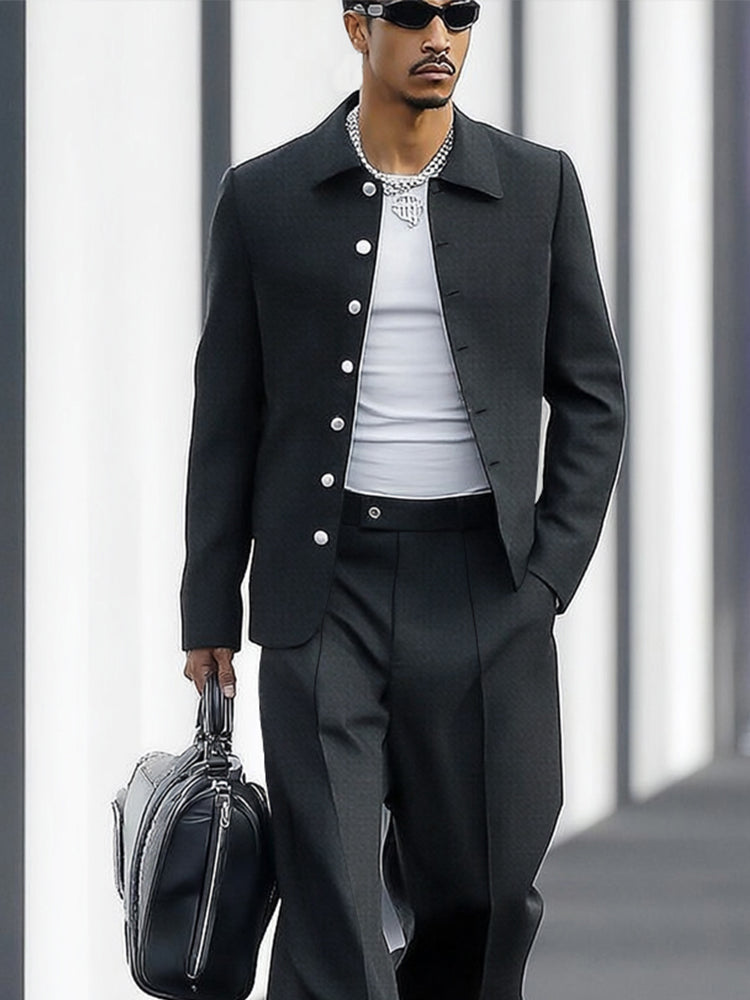 Ensemble tailleur pantalon large et coupe ajustée