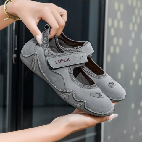 praktische Damen-Wanderschuhe