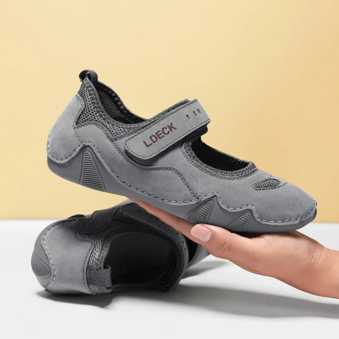 praktische Damen-Wanderschuhe