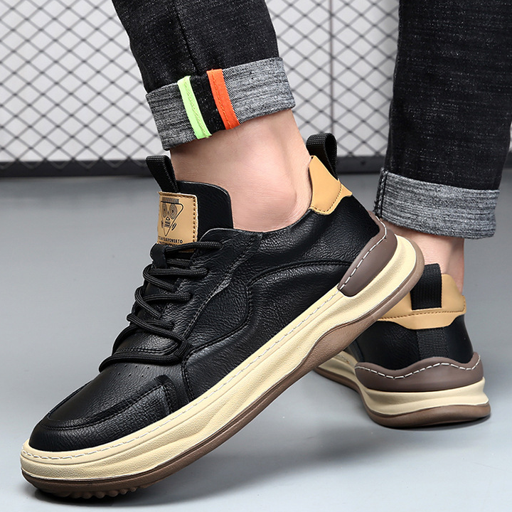Brunetto Sneakers aus italienischem Leder