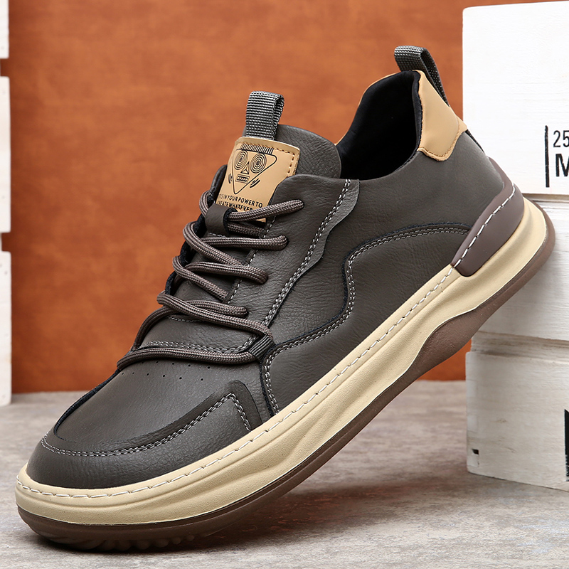 Brunetto Sneakers aus italienischem Leder