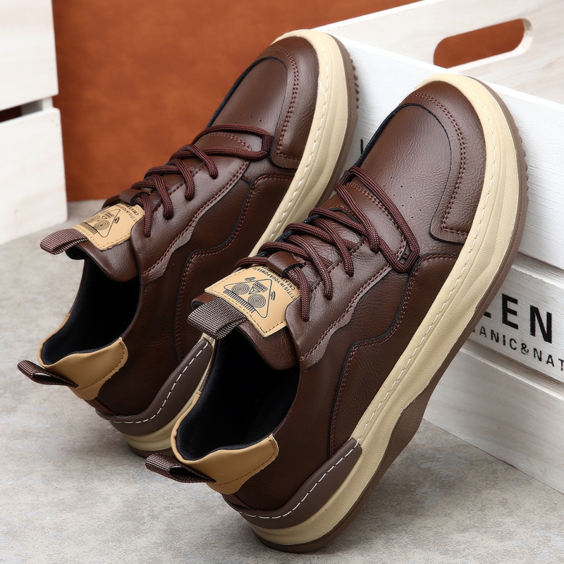 Brunetto Sneakers aus italienischem Leder