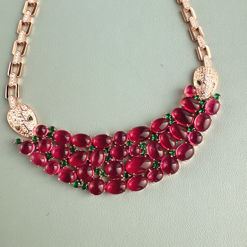 75 Carats Women Lady Inlay Cubic Zircon Red Beads Double Snake Pendant Rose Gold Color Chain