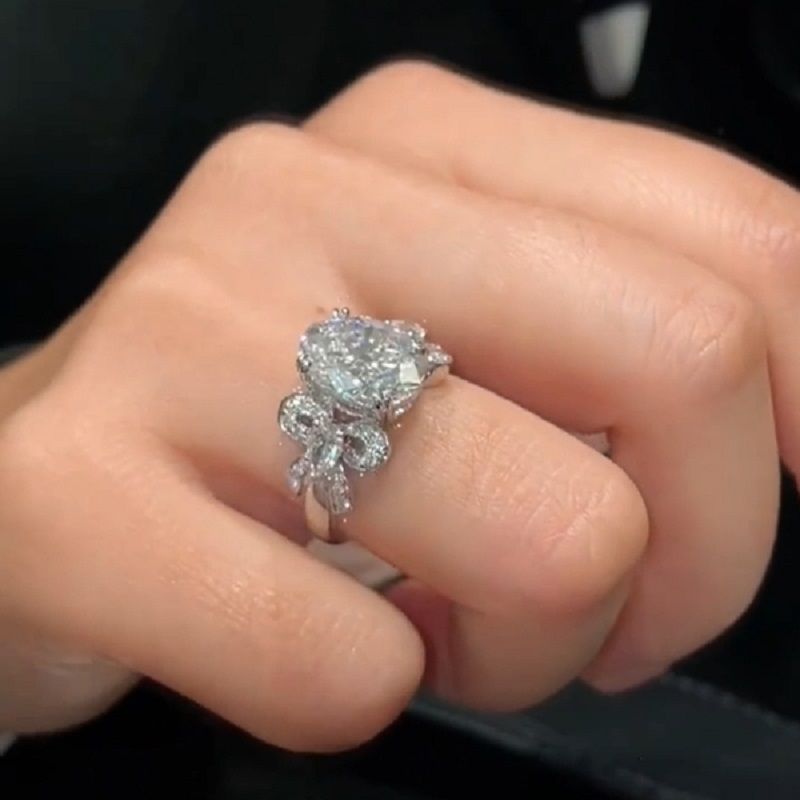 4.0 CT Bridal Couture Oval Cut Ladies Wedding Ring