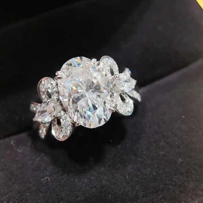 4.0 CT Bridal Couture Oval Cut Ladies Wedding Ring