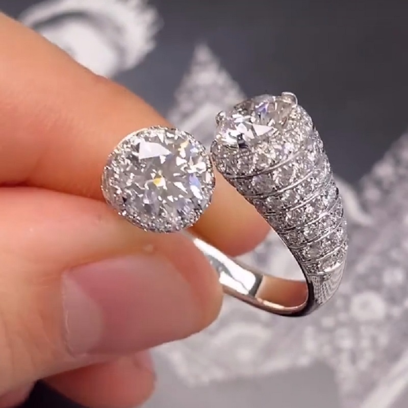 4.0CT White Gold Ring With Two Round Diamonds And Pave Diamonds