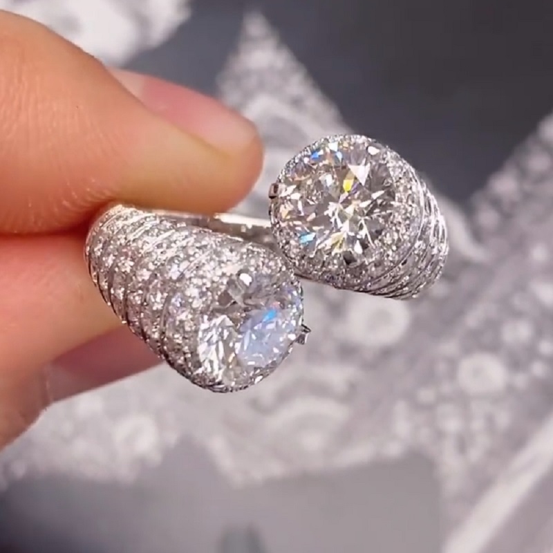 4.0CT White Gold Ring With Two Round Diamonds And Pave Diamonds