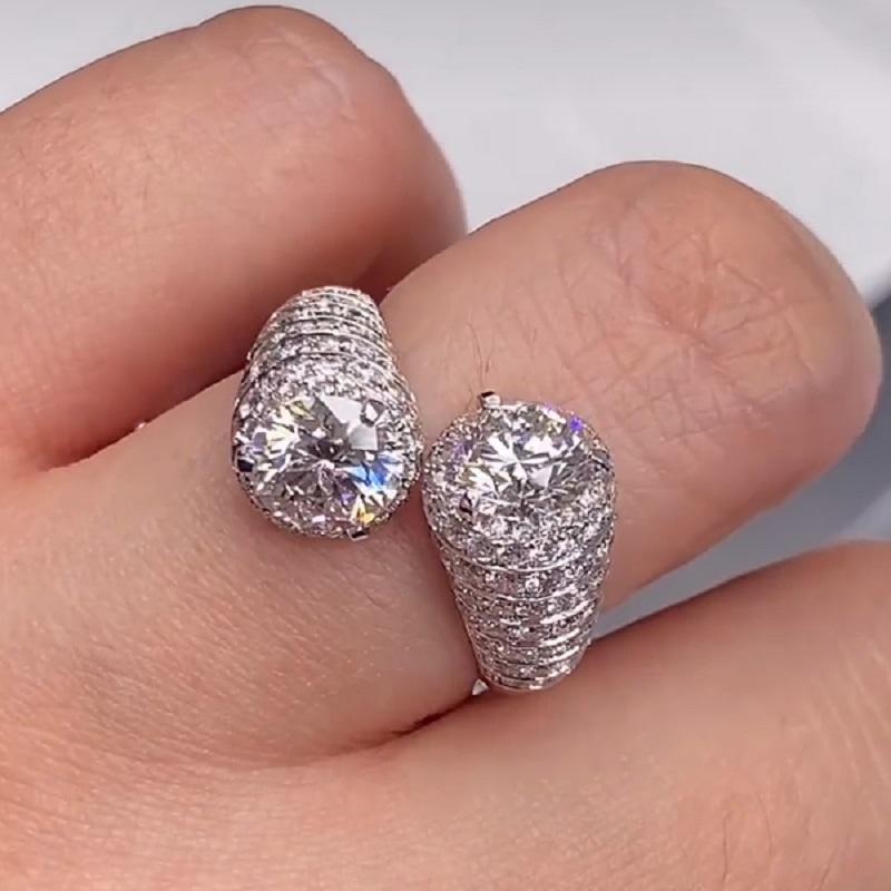 4.0CT White Gold Ring With Two Round Diamonds And Pave Diamonds