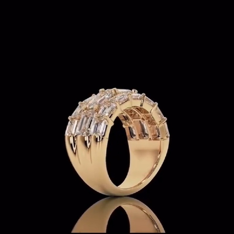 18K Yellow Gold Ring With 3.0CT Round Diamonds