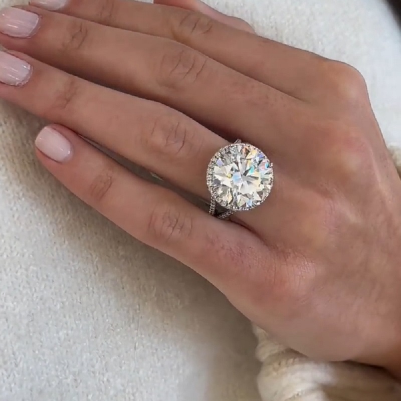 10ct Sparkling Large Round Zirconia Gold Glitter Fashion Engagement Ring