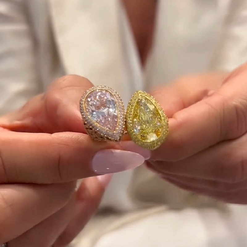 6.0CT Yellow And Pink Color Separation Double Pear Cut Diamonds Ring