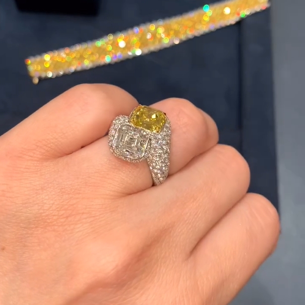 6.0CT Yellow And White Color Separation Double Asscher Cut Diamonds Ring