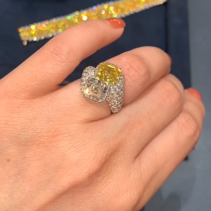 6.0CT Yellow And White Color Separation Double Asscher Cut Diamonds Ring