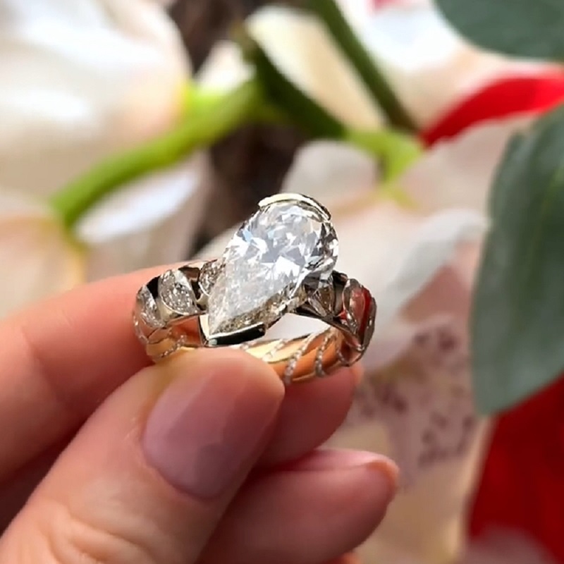 6.25 CT Pear Cut Glamorous Engagement Ring In Sterling Silver