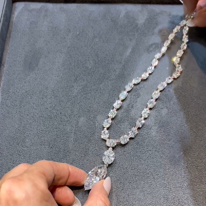 34.02 Carat Oval And Marquise Shaped Diamond Necklace