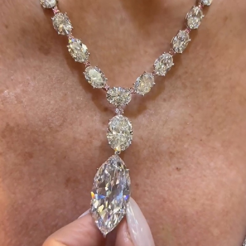 34.02 Carat Oval And Marquise Shaped Diamond Necklace