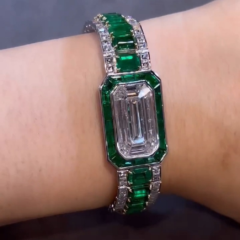 37 Carat Emerald Simulated Diamond/Green Emerald Band Bracelet 14k White Gold Over