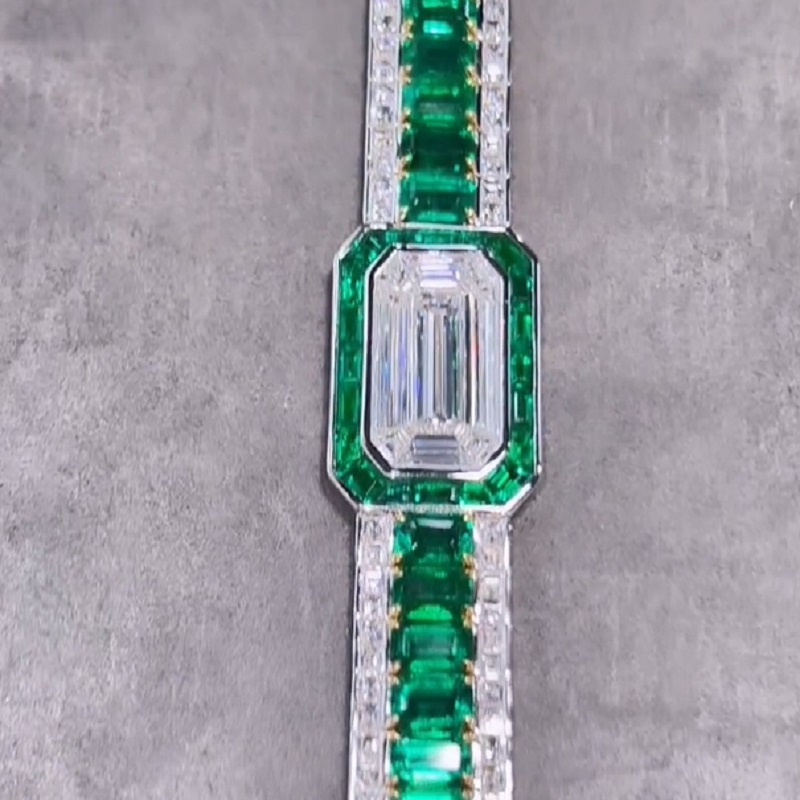 37 Carat Emerald Simulated Diamond/Green Emerald Band Bracelet 14k White Gold Over