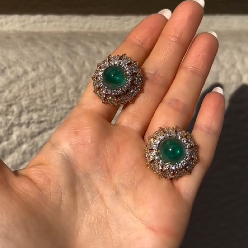 18K Yellow Gold Natural Round Cut Emerald Earrings Studs With Diamonds