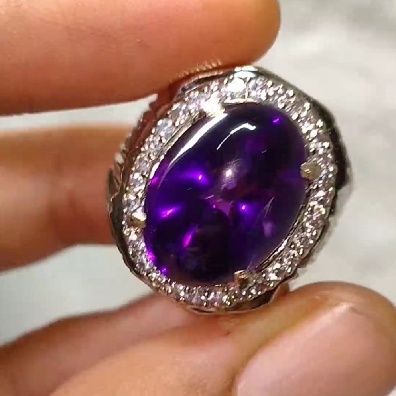6.2 Carats Amazing Oval Cut Beauty Purple Cab Amethys Ring